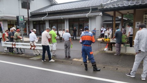 がんばらぁ で八代花火 新しい地域コミュニティ 兵庫県豊岡市